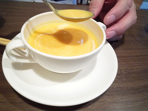 レストランゴロゼットのかぼちゃの冷製スープ